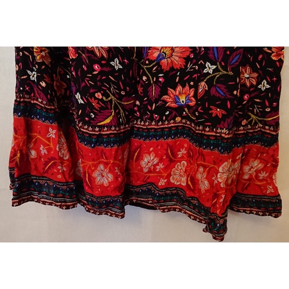 Women's Long Flowing Black Floral Old Navy Dress - Picture 4 of 8